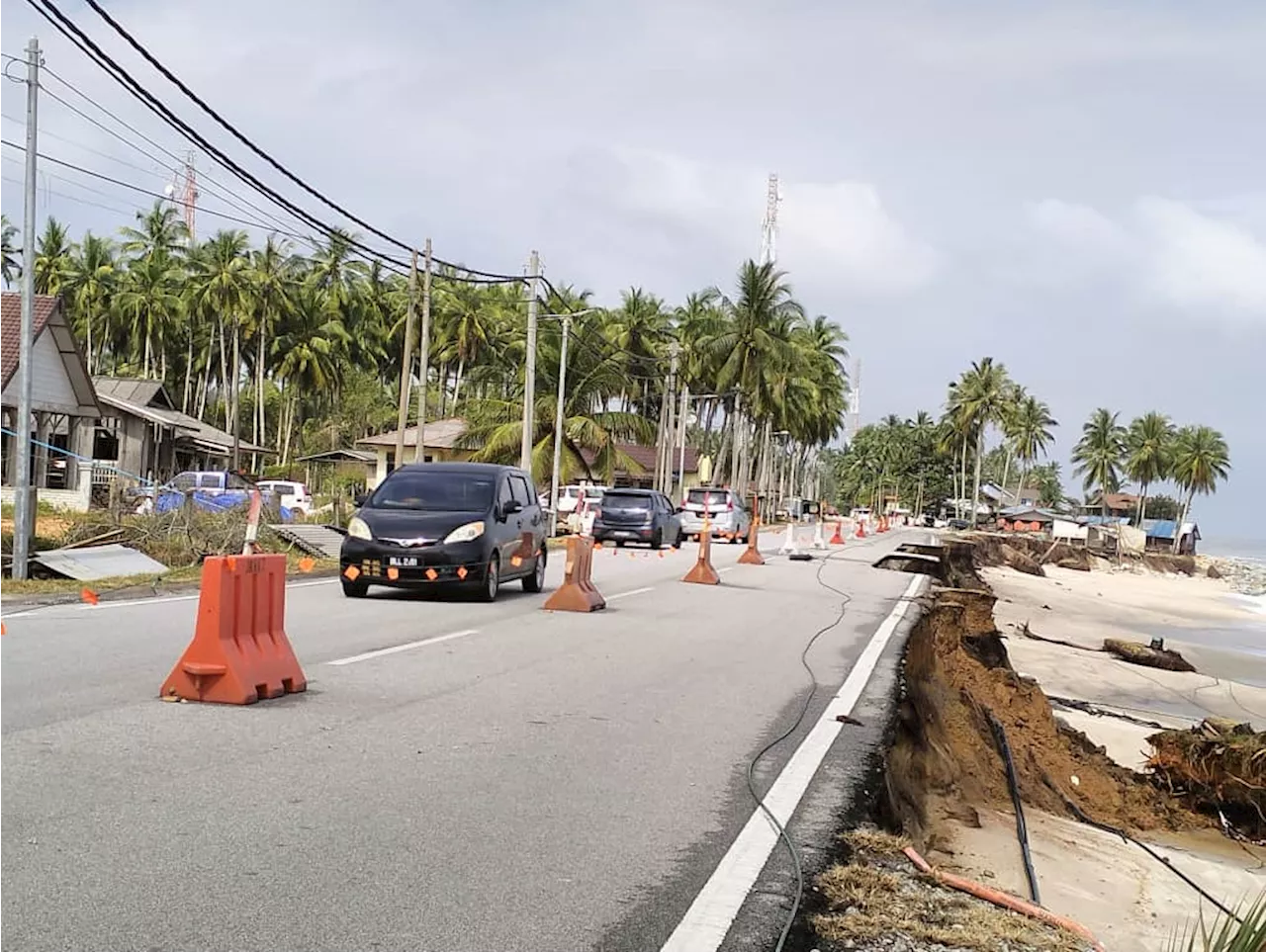 Repair to be carried out on roads damaged by coastal erosion in Batu Rakit