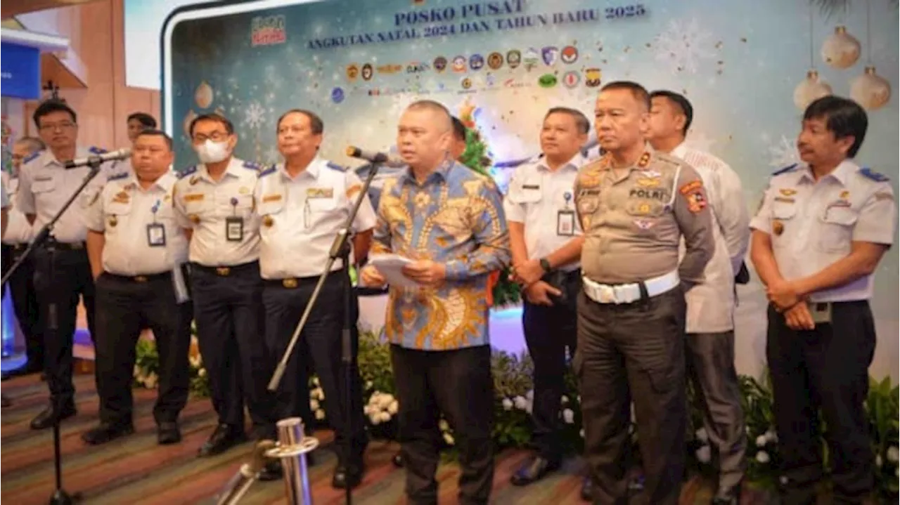 Penumpang Angkutan Umum Natal dan Tahun Baru 2024/2025 Naik