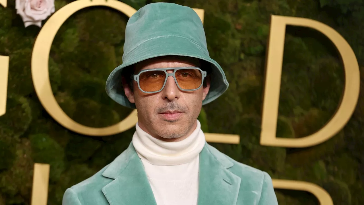 Jeremy Strong Dives Deep Into Eccentric Style at 2025 Golden Globes