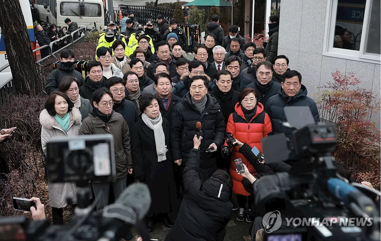 여야, 탄핵안 '내란죄' 제외·尹체포영장 집행 전방위 충돌 지속(종합)