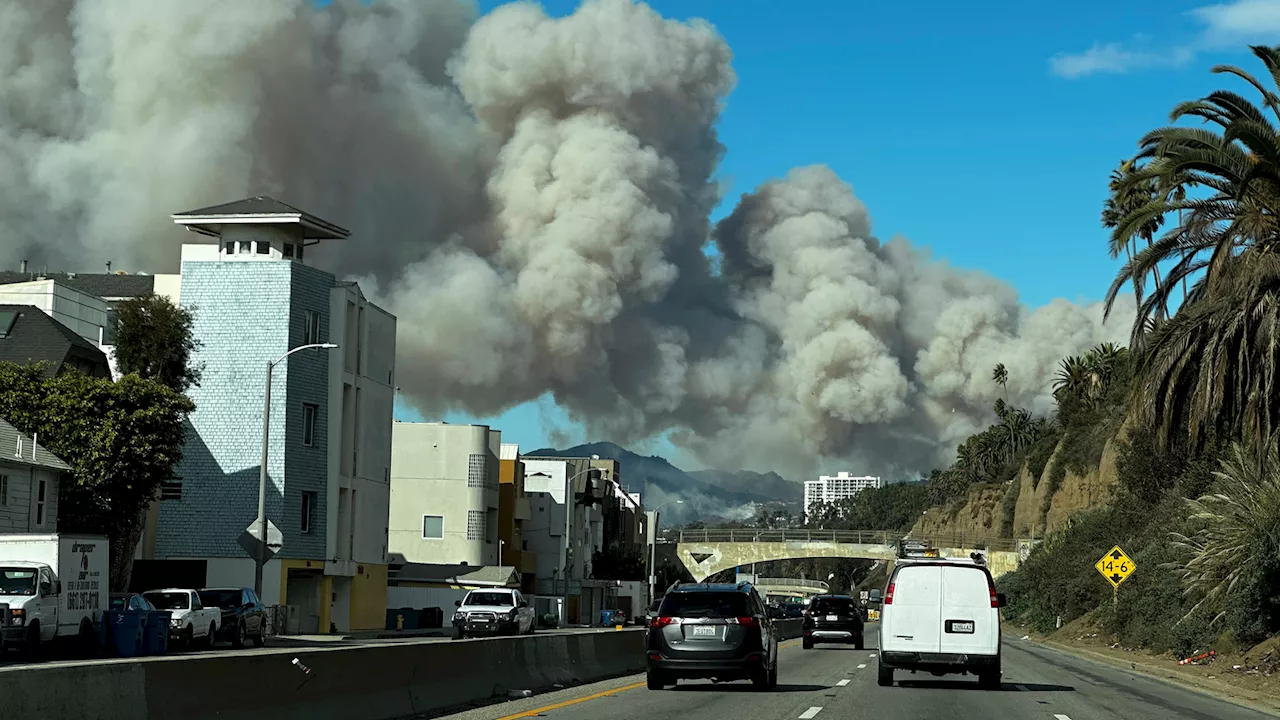 Massive Brush Fire Erupts in Pacific Palisades, Threatening Homes and Prompting Evacuations