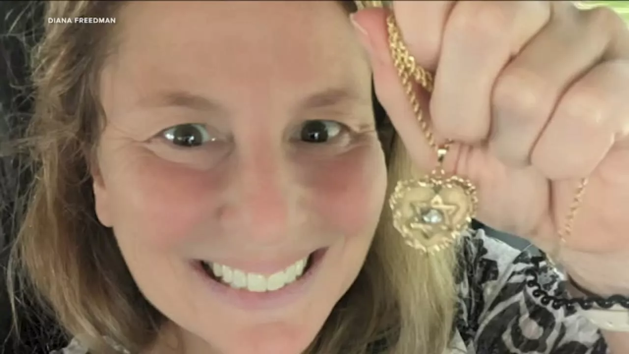 Strangers Help Return Family Heirloom Necklace to Owner