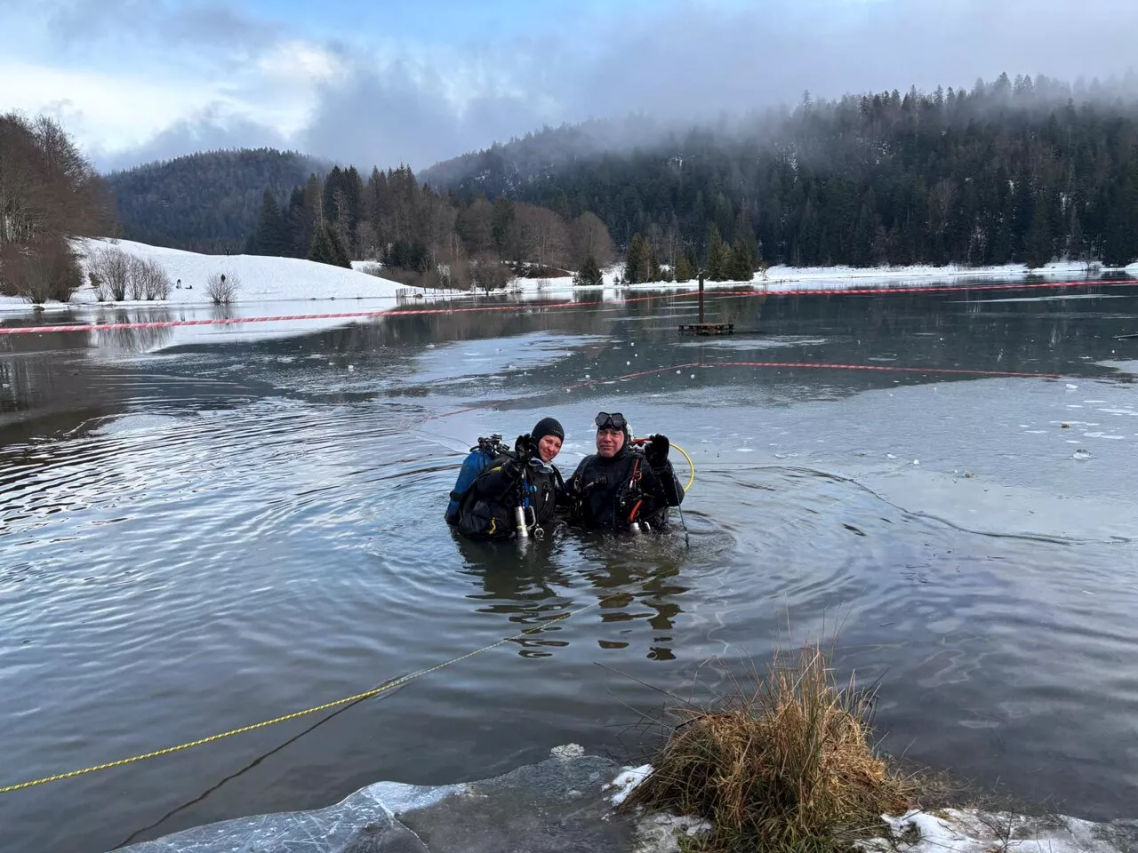 Plongee Sous-Glace : Une Experience Magique au Lac Genin