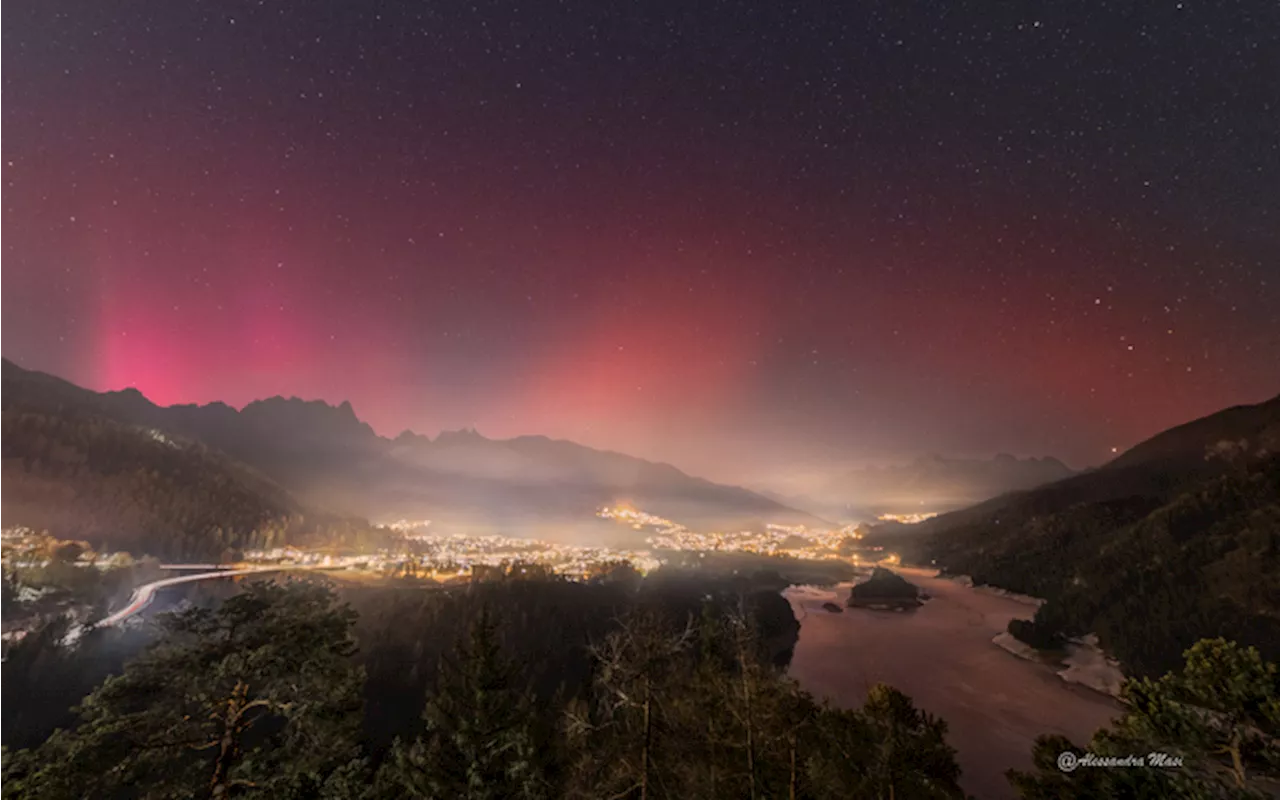 Fotografia dell'Aurora Boreale sulle Dolomiti Selezionata dalla NASA