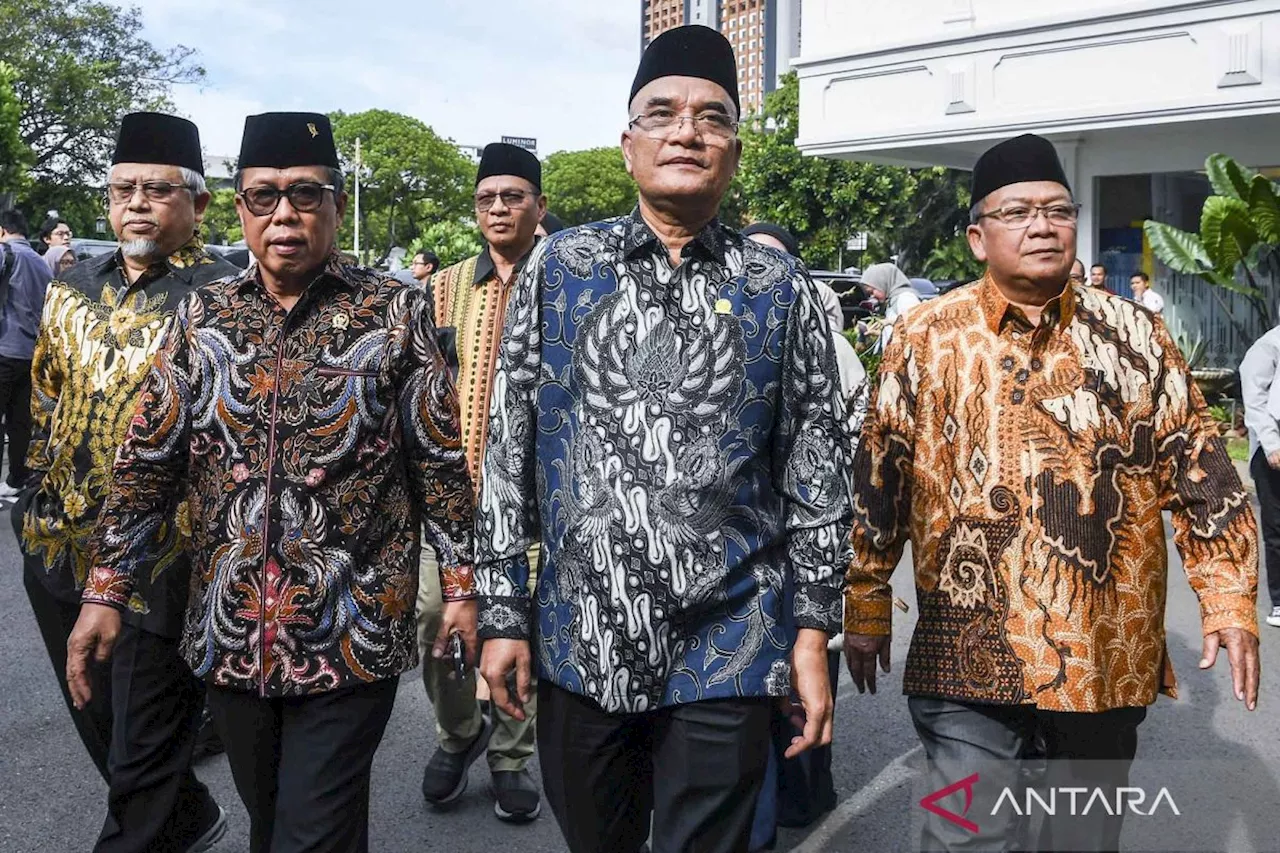 DPR RI Lapor Biaya Haji 2025 Rp55,4 Juta ke Presiden