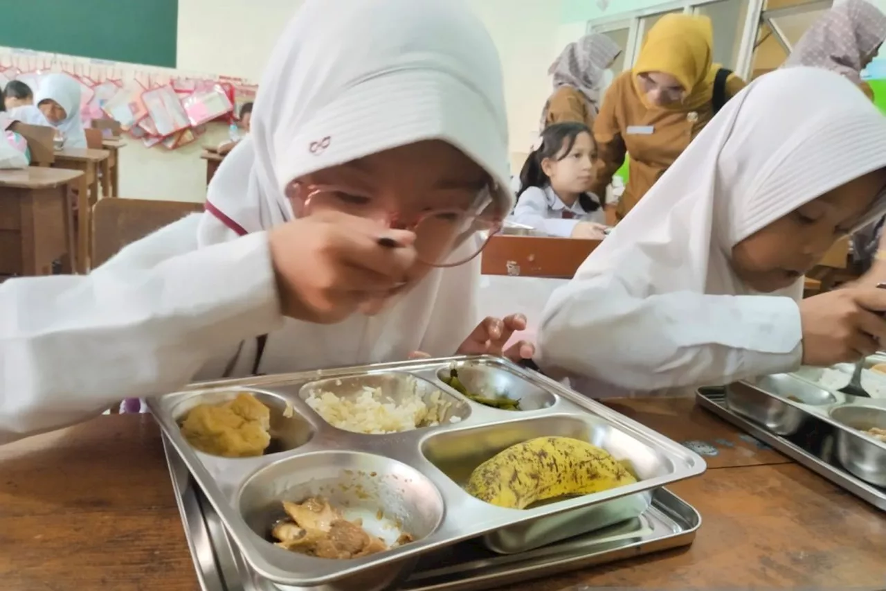 Program Makan Bergizi Gratis di Purwakarta Temukan Anak yang Tidak Biasa Makan Nasi