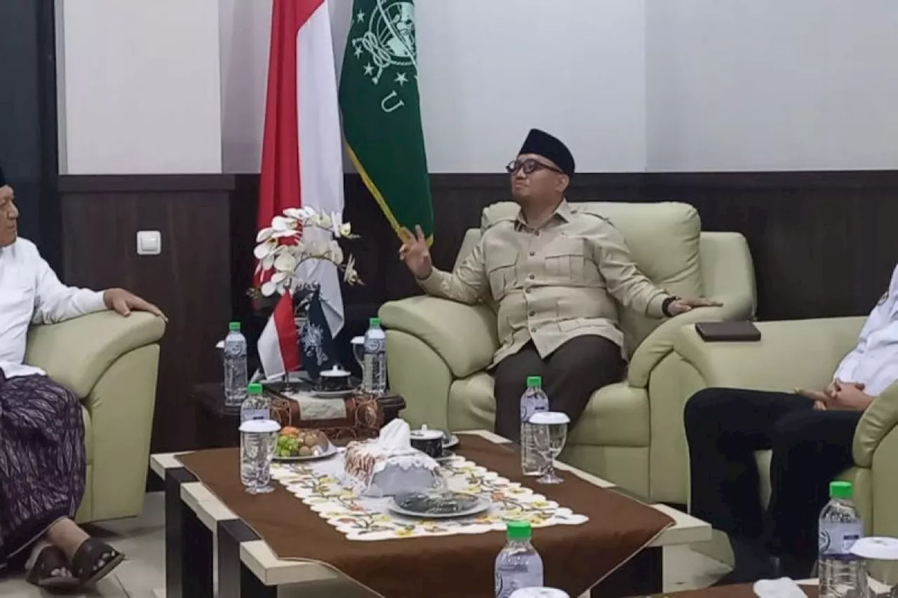 Wagub BP Haji RI Dahnil Anzar Simanjuntak Minta Masukan PWNU Jatim Soal Dam dan Revisi UU Haji