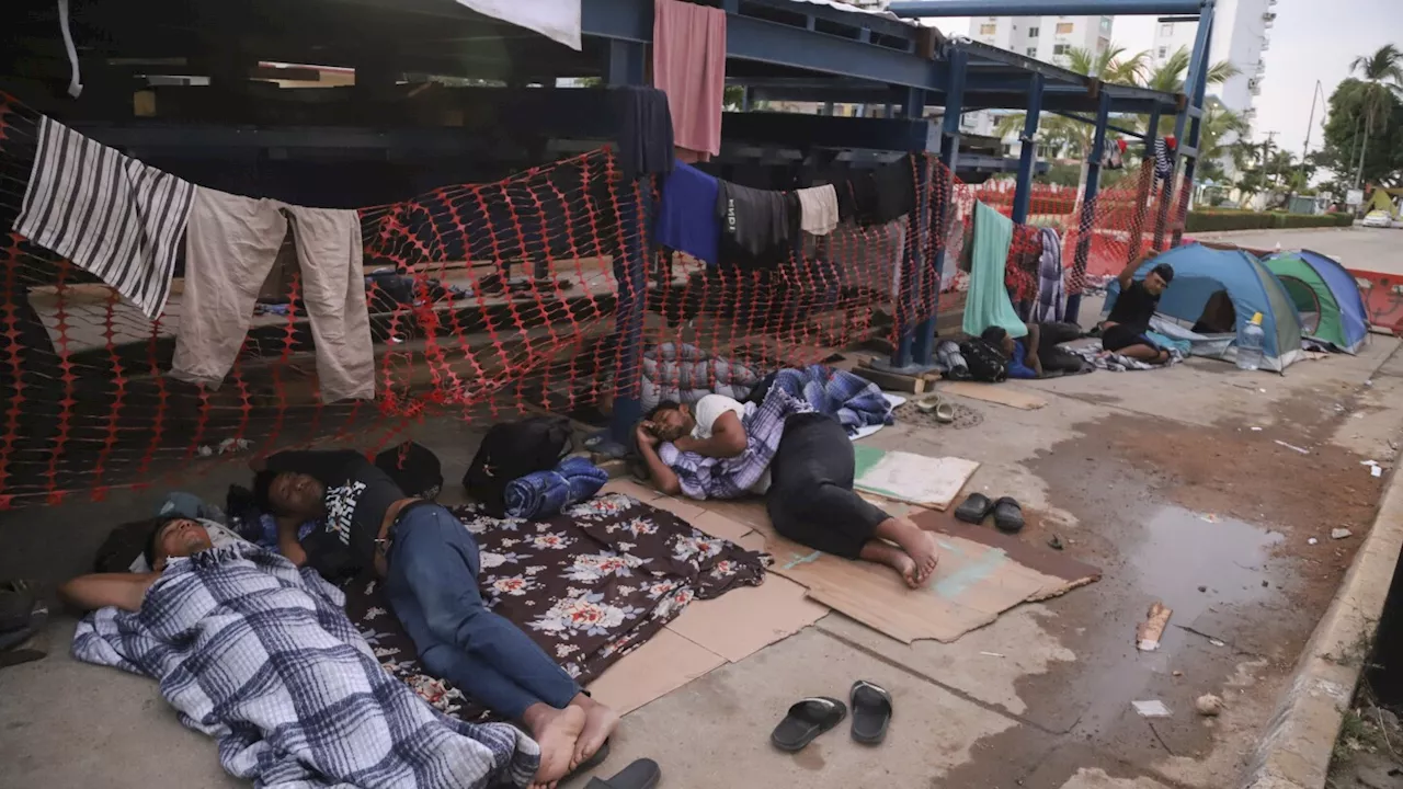 Migrants Wander Acapulco after Devastating Hurricanes and Violence