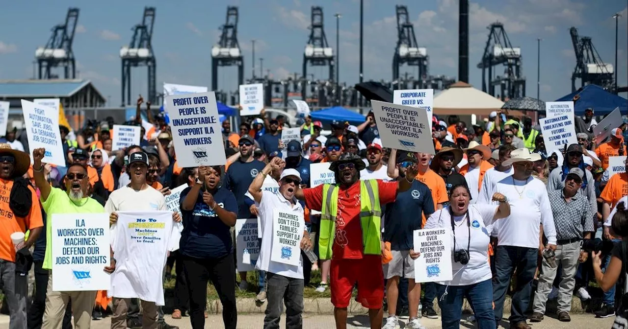 Port Strike Looms on the East and Gulf Coasts