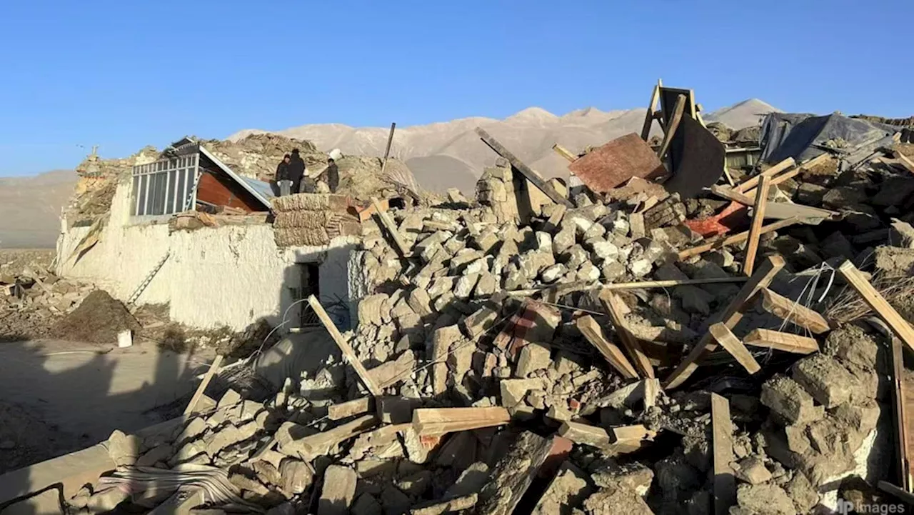 Strong Earthquake Hits Himalayas, Killing at Least 32 in Tibet