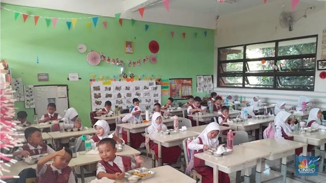 Makan Bergizi Gratis Bakal Ada 30 Menu, Anak Sekolah Tak Akan Bosan