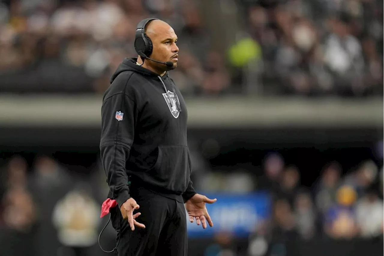 Raiders Fire Coach Antonio Pierce After One Season