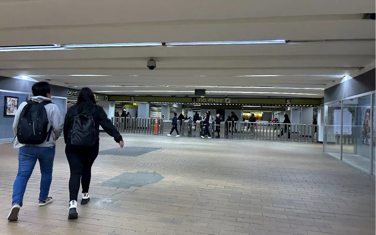 Usuarios denuncian soledad y falta de seguridad en Metro después de las 22:00