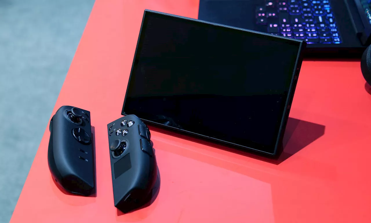 Lenovo Teases Legion Go 2 Prototype at CES 2025