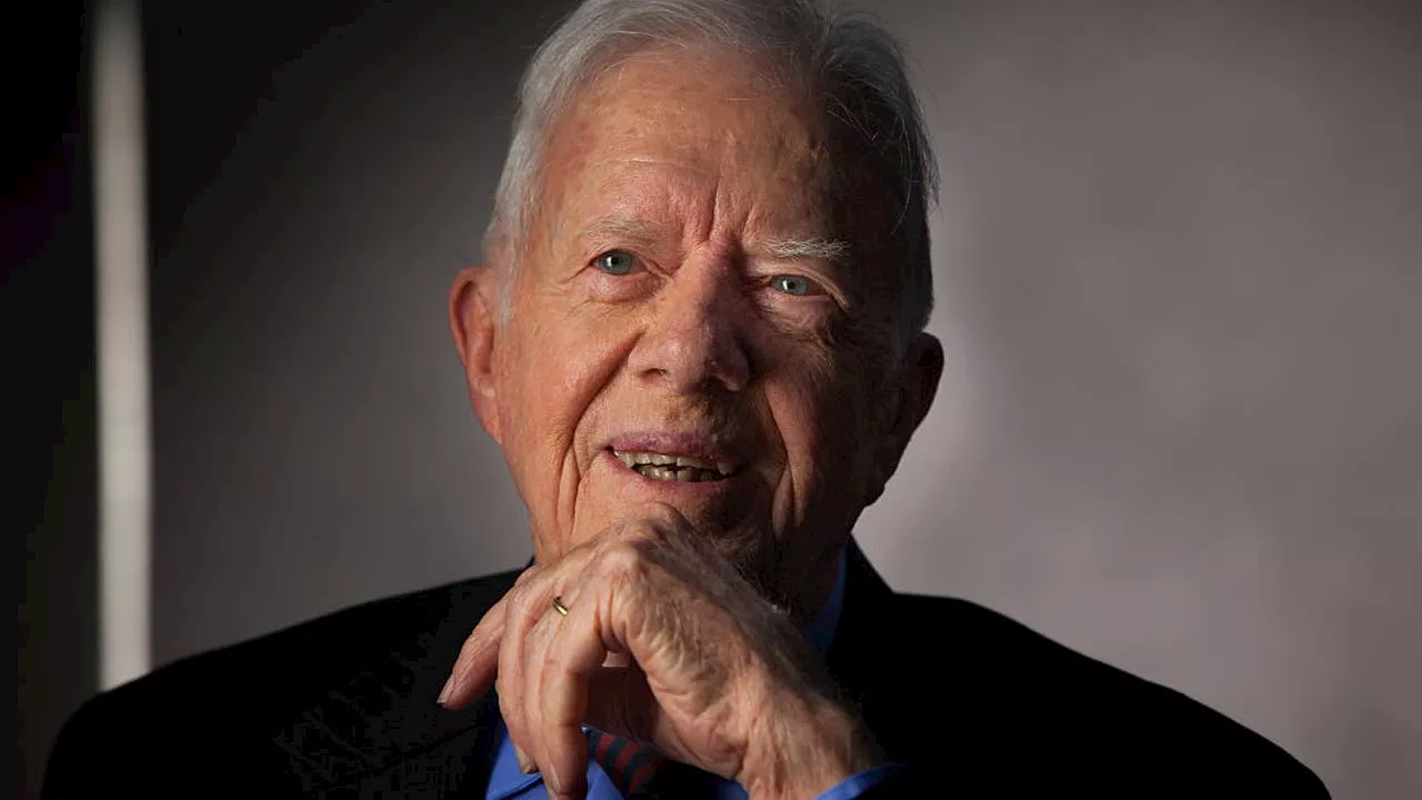 Carter's Body Arrives in Washington for State Funeral