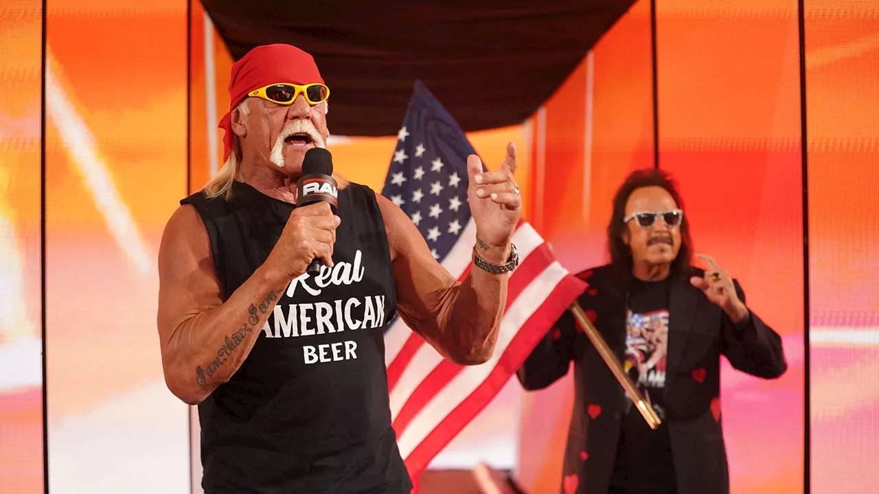 Hulk Hogan Booed by Los Angeles Crowd During 'Raw' Debut on Netflix