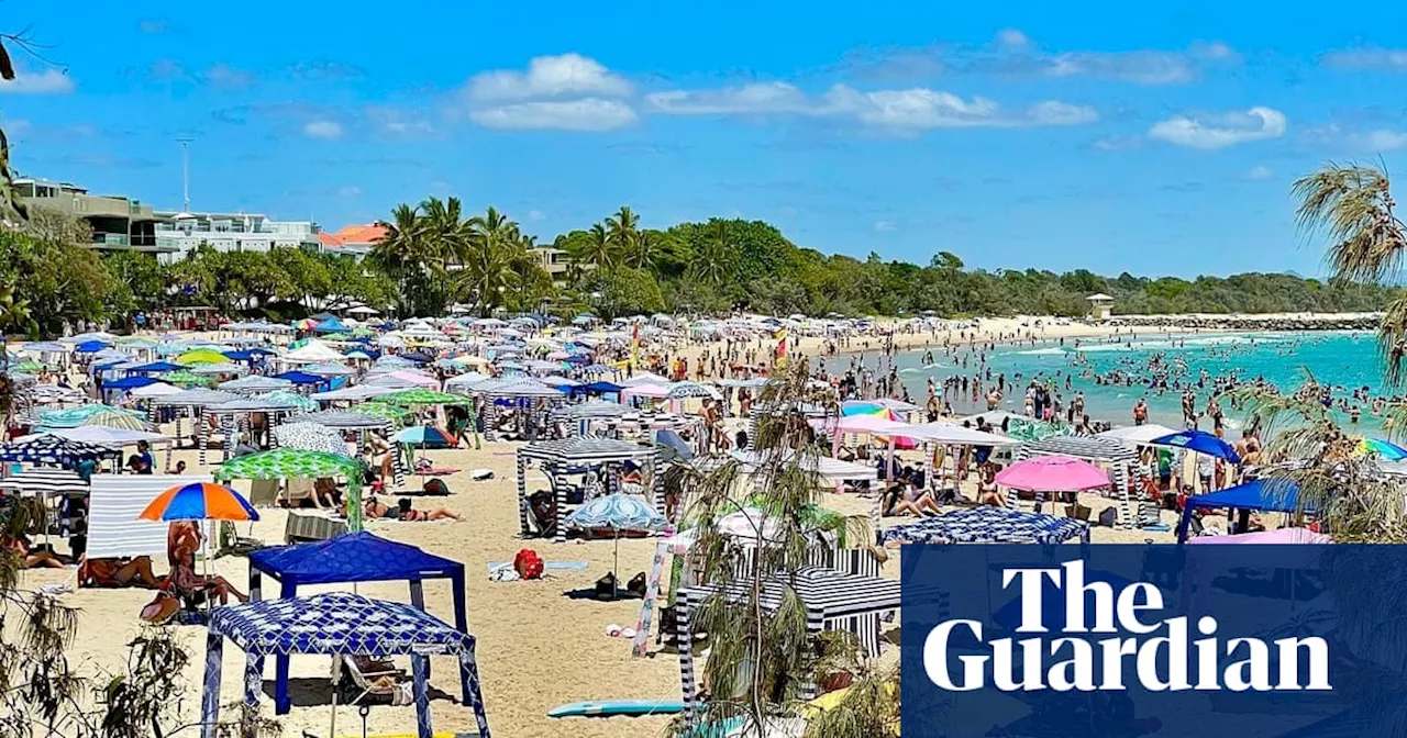 Australia's Prime Minister Condemns Beach Cabana 'Reservations'