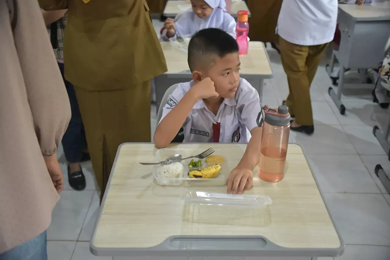 Siswa Palembang Menolak Menu MBG Karena Tidak Doyan Tempe