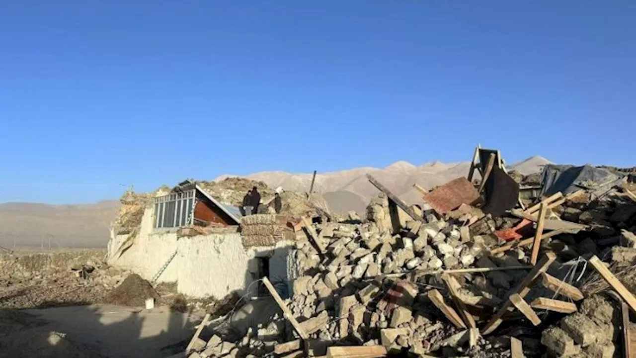 Tibetan holy city of Shigatze struck by deadly earthquake