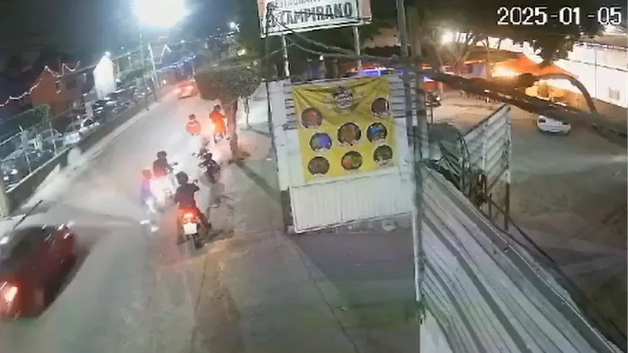 Ladrones Roban Motocicleta a Joven en Jiutepec