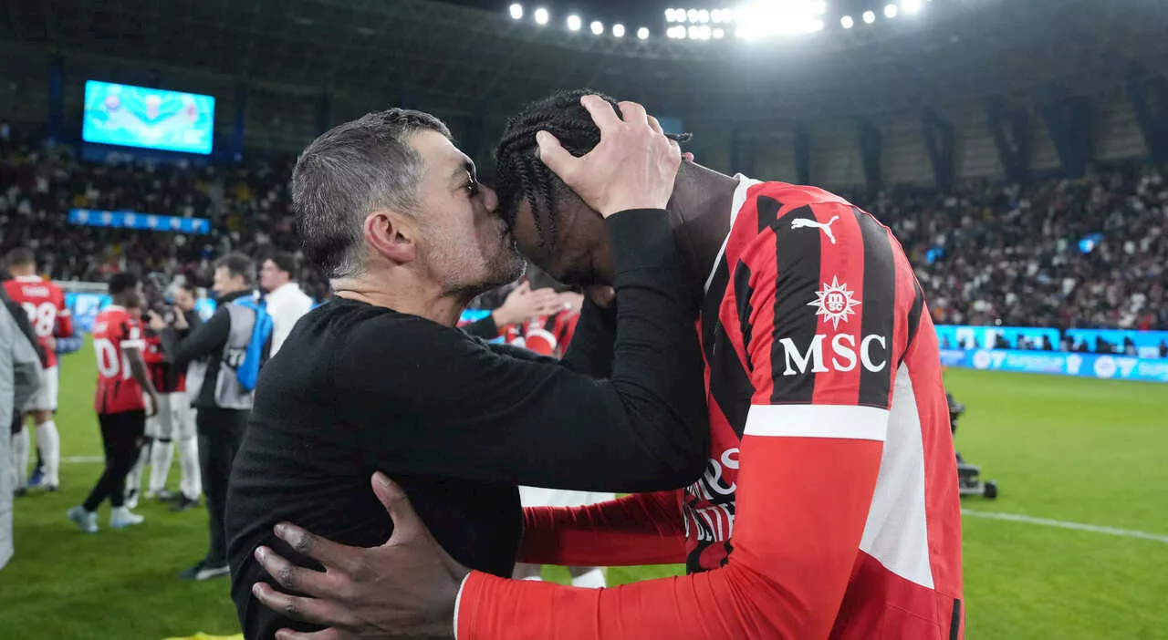 Milan, Conceição balla e fuma il sigaro dopo la vittoria in Supercoppa