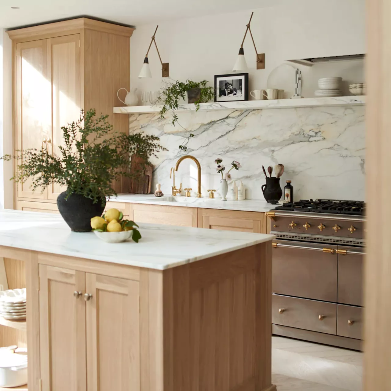 Natural Stone vs. Manmade Materials: The Best Kitchen Choices