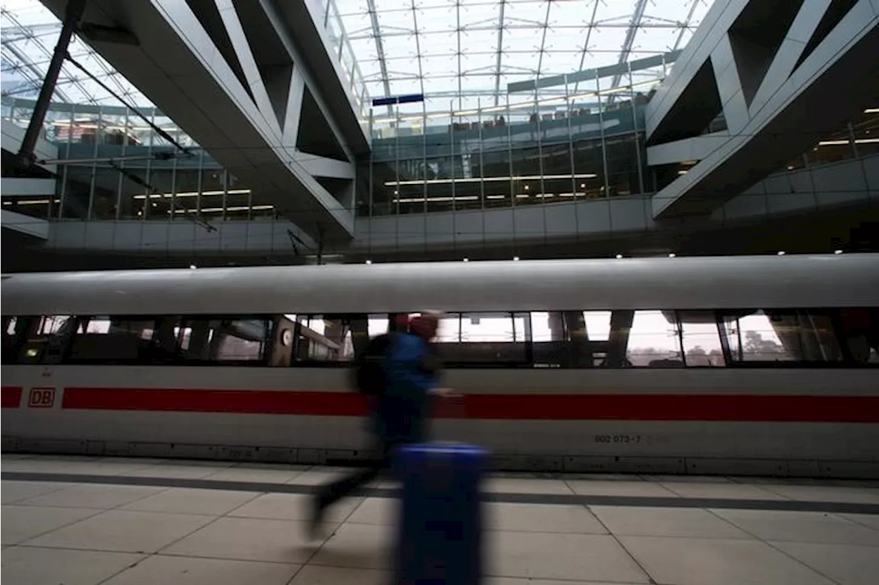 Zugverkehr in Deutschland nach Sturm größtenteils wieder normal