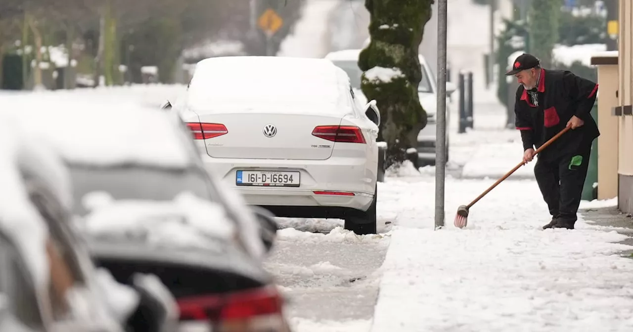 Ireland weather: Temperatures could fall as low at -10 degrees, warns Met Éireann