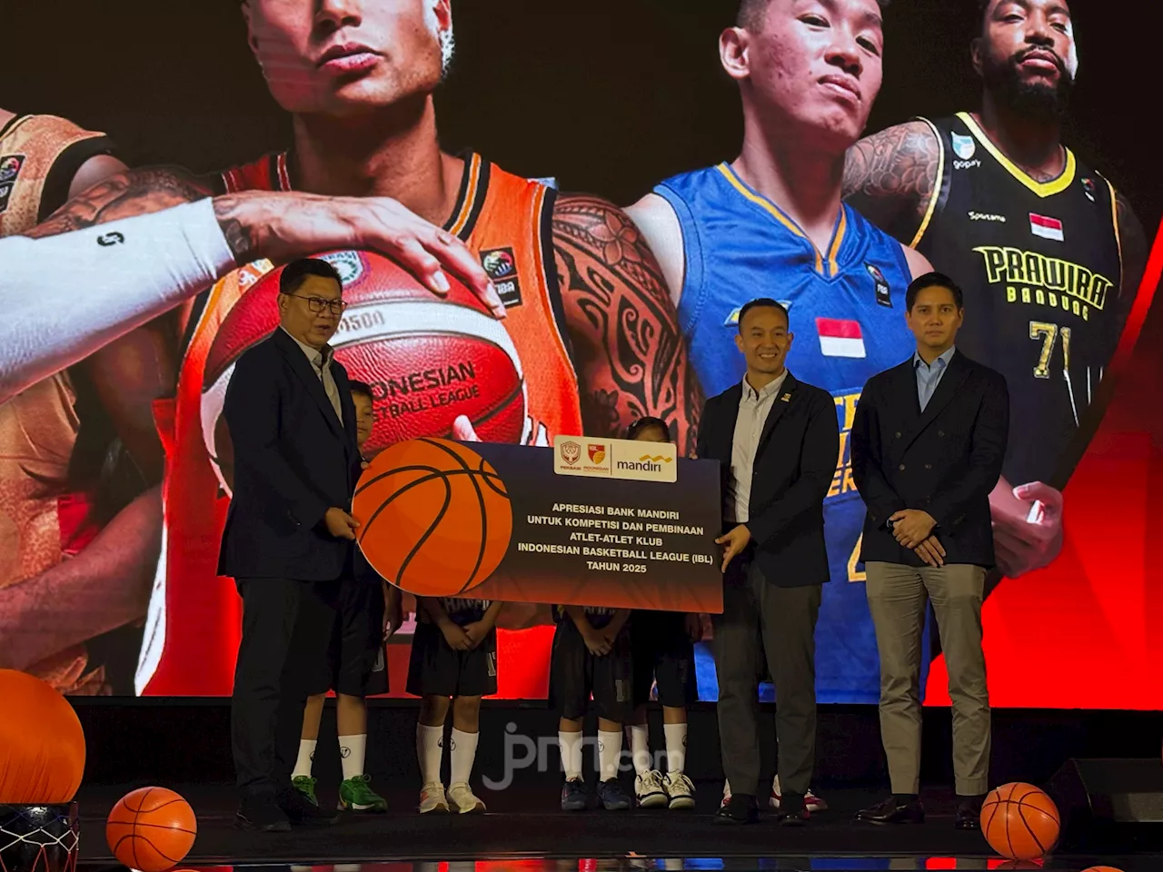 Bank Mandiri Bantu Pengembangan Basket di Indonesia