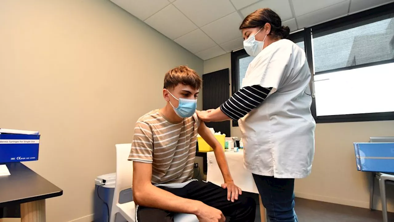 Grippe saisonnière : 'la vaccination est le meilleur moyen de se protéger et de protéger les autres', l’ARS al