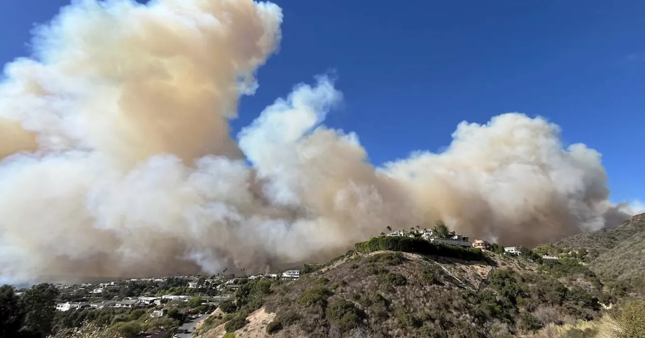 Wildfire Forces Thousands to Evacuate in Pacific Palisades