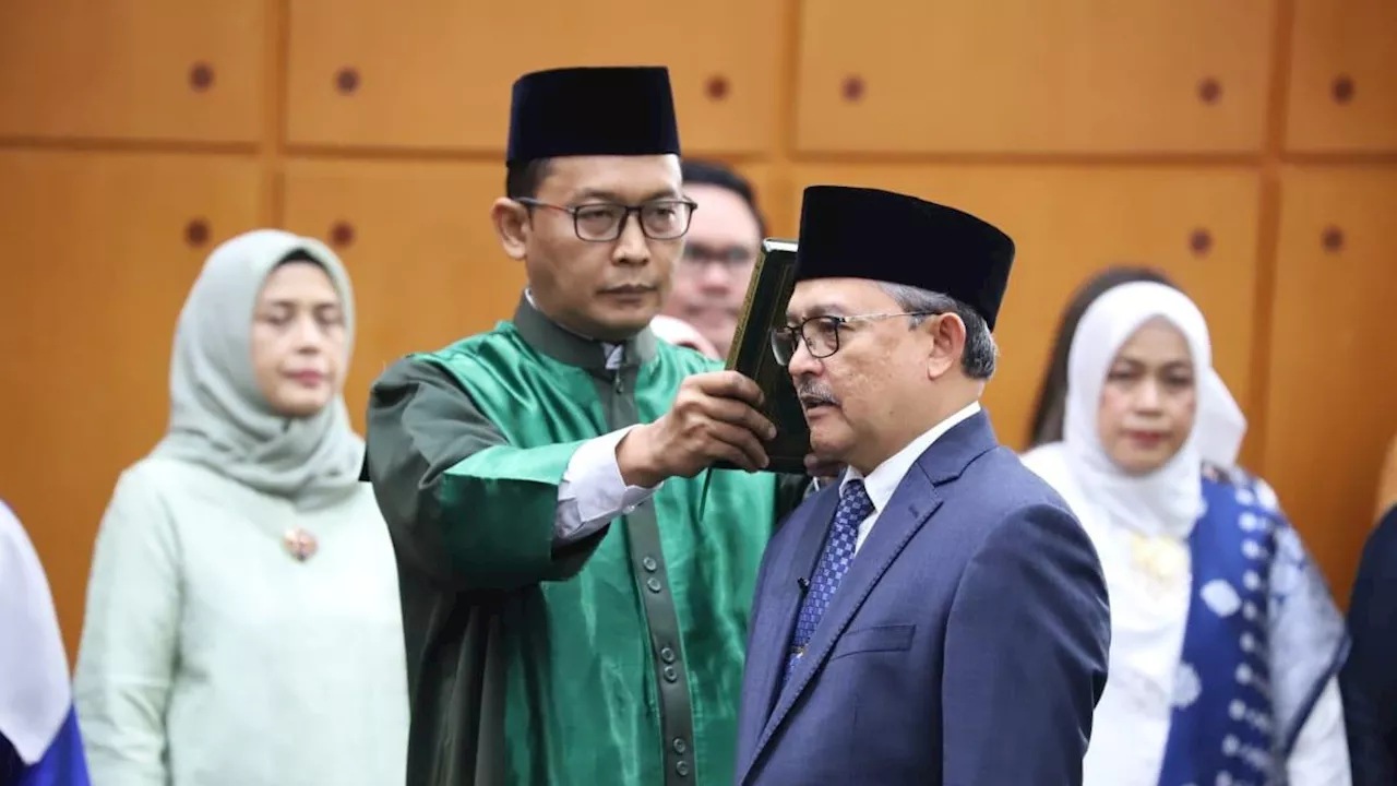 E Aminudin Aziz Resmi Dilantik Sebagai Kepala Perpustakaan Nasional