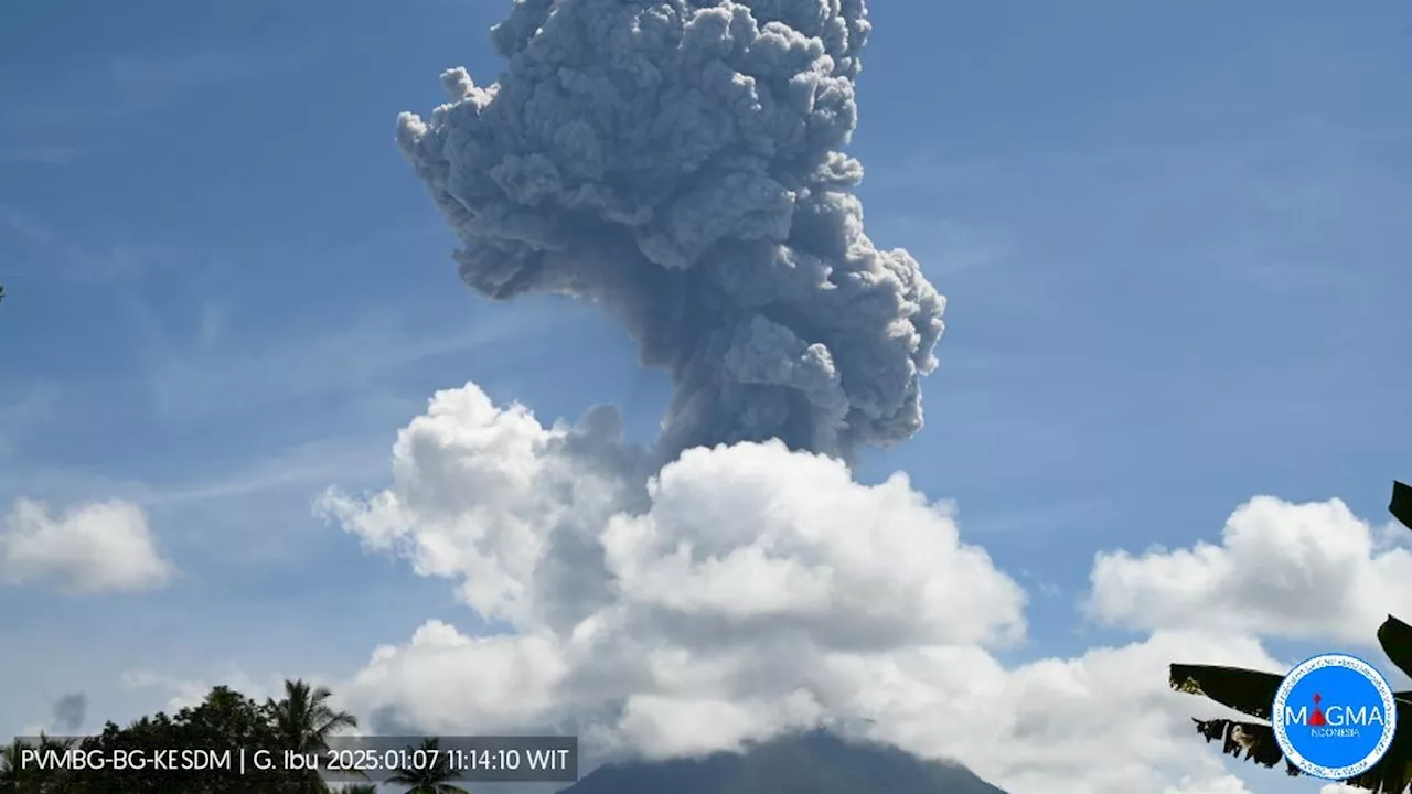 Gunung Ibu Erupsi Dahsyat, PVMBG Imbau Masyarakat Waspada