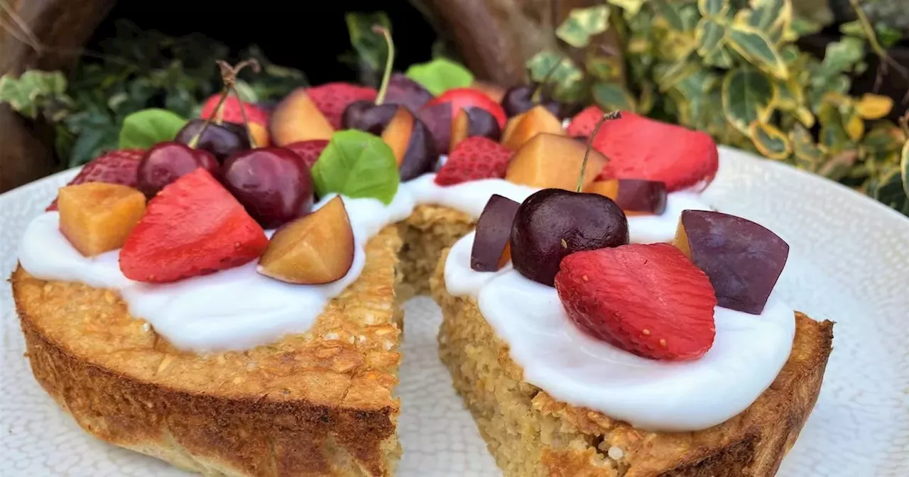 Oatmeal Cake Recipe Keeps Me Full Until Lunch