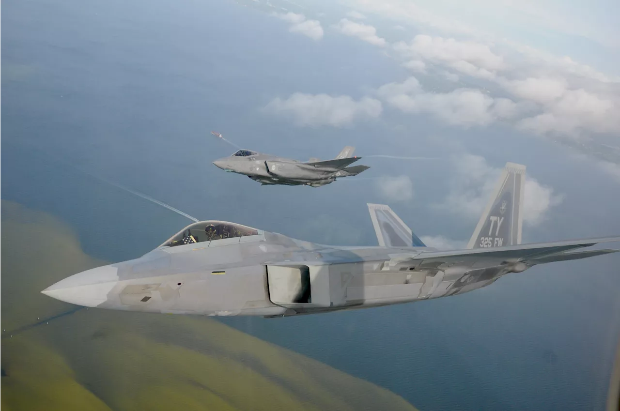 US and China Race to Develop Next-Generation Fighter Jets