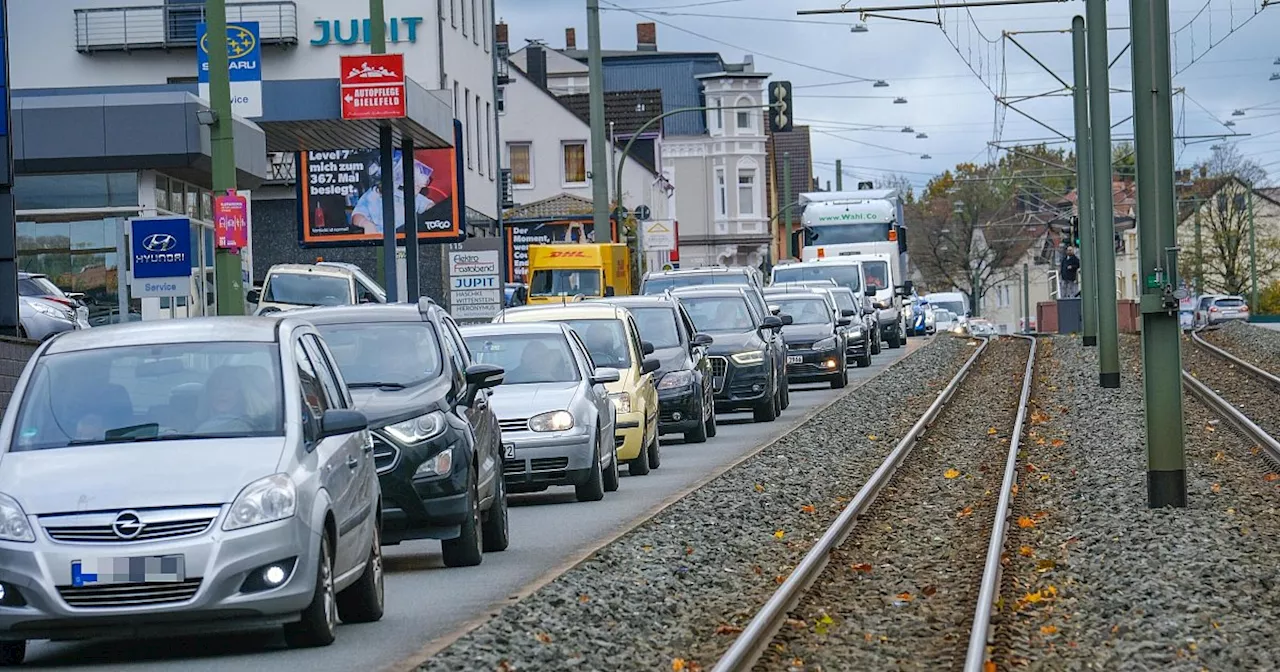 Stau in Deutschland: Pendler verlieren fast zwei Tage im Verkehr