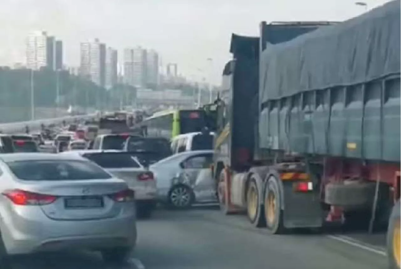 Automated Camera System to Tackle Overweight Lorries