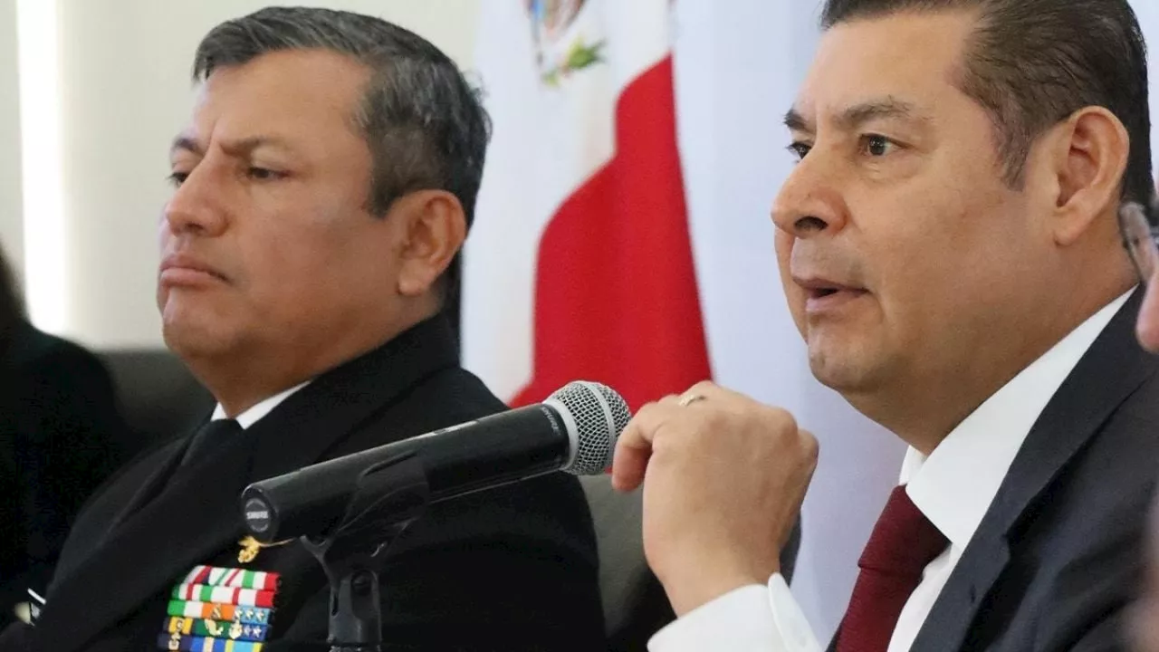 Gobernador de Puebla lanza sección 'detector de mentiras' en ruedas de prensa