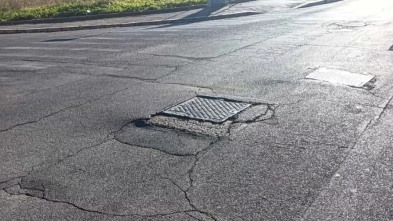 Via Paolo Stoppa: Iniziati i lavori per la sistemazione della strada