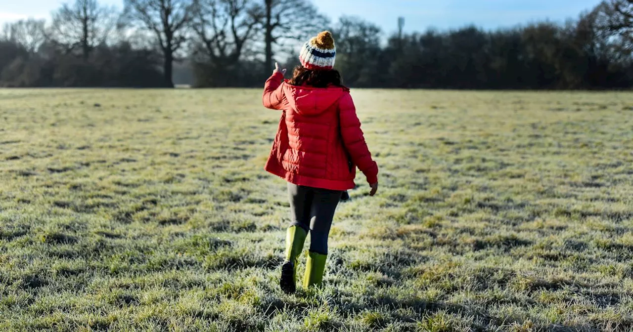 Avoid Walking on Frozen Grass, Experts Warn