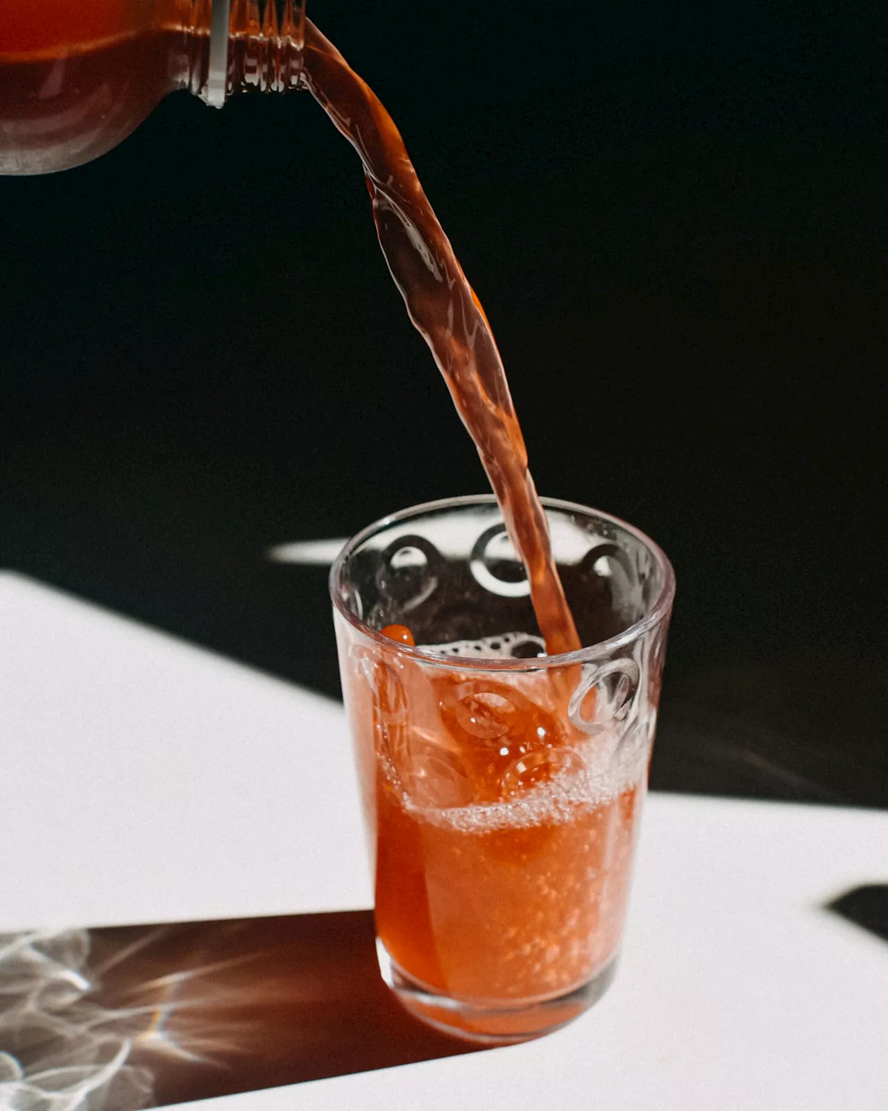 Chef Makes Fruity Kombucha With Leftover Produce