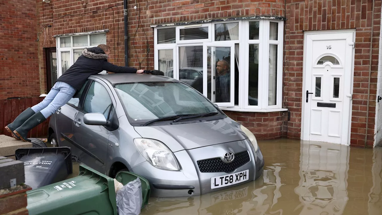 Flooding Hits High Street for Second Year Running