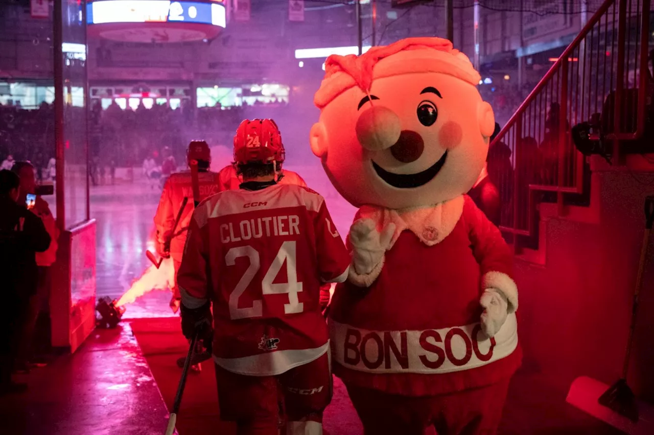 Bon Soo Takes Over Soo Greyhounds Game Night