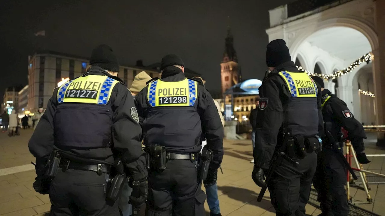 Zwölf Anzeigen zu Sexualdelikten in Hamburg an Silvester