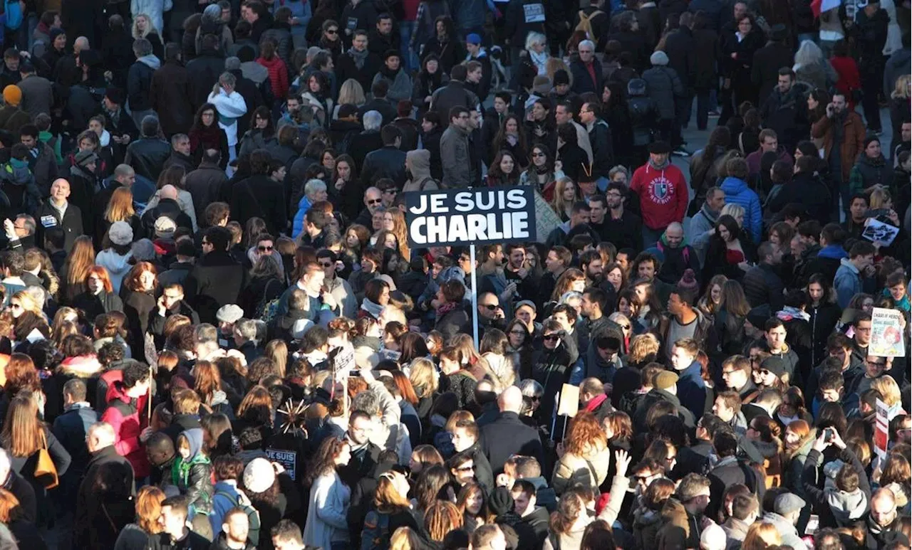 Hommages Citoyens à Bordeaux après les Attentats de Janvier 2015