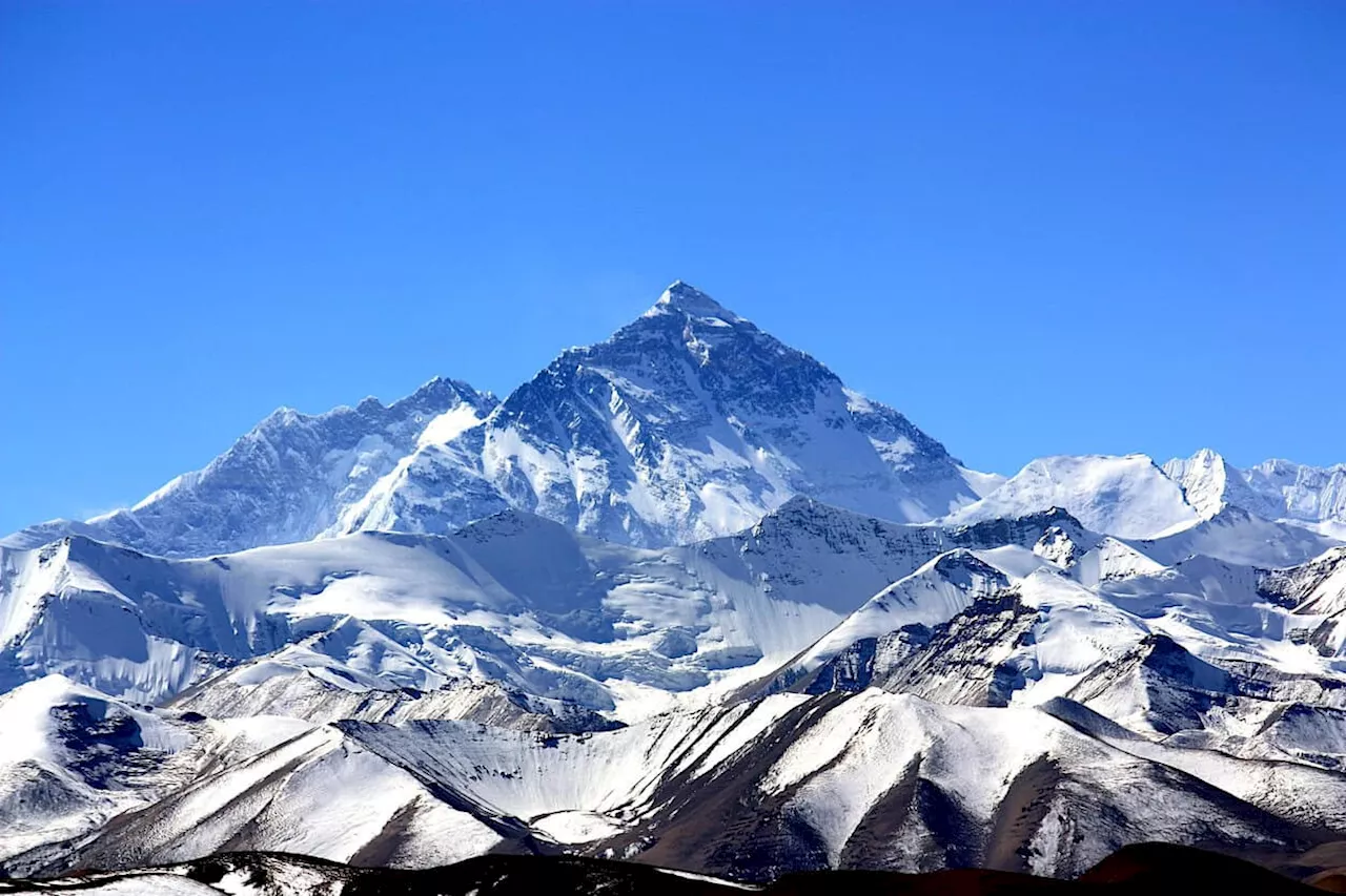 Nepal Porters Protest Against Helicopters on Mount Everest