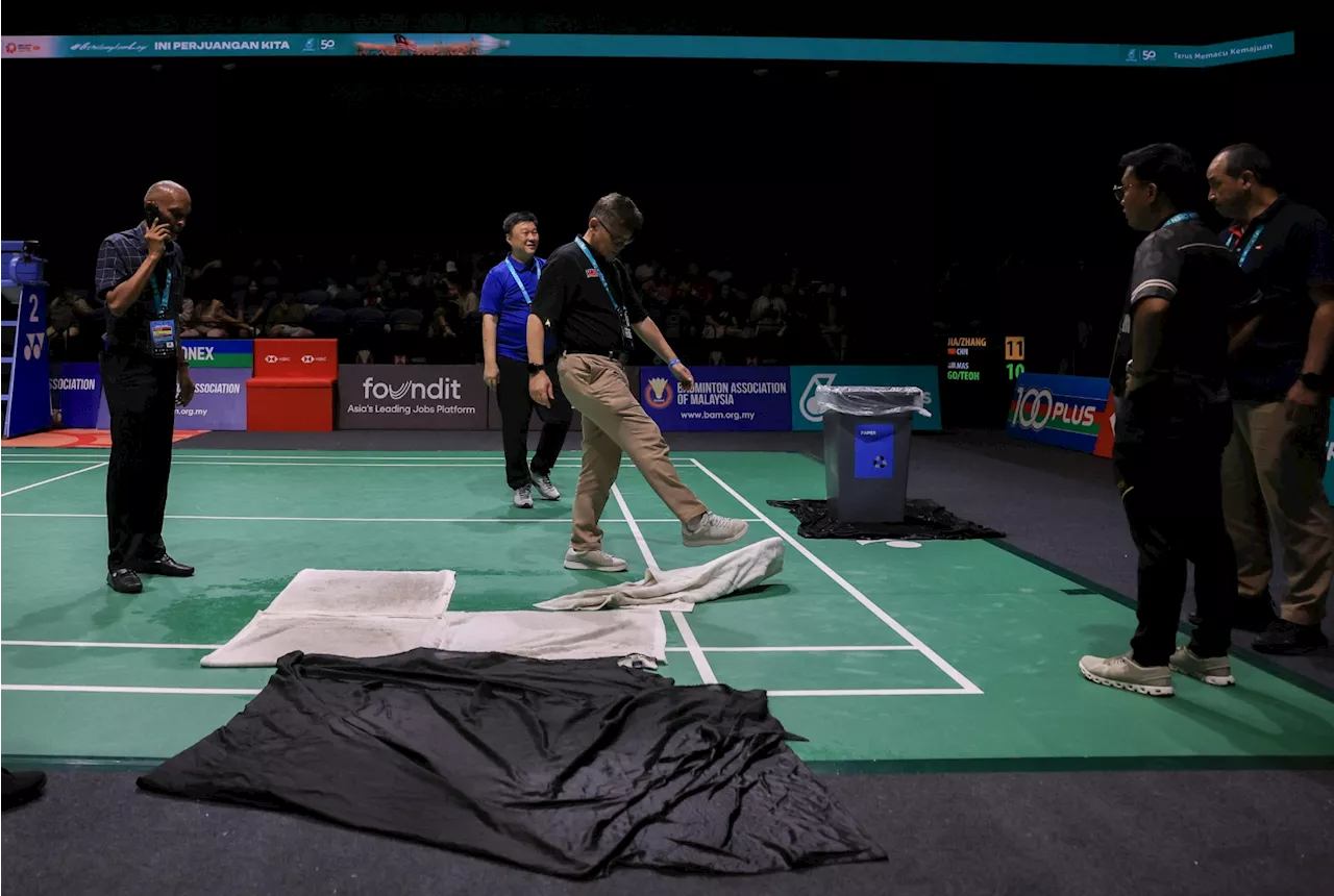 Malaysia Open 2025 First Round Matches Delayed Due to Roof Leak