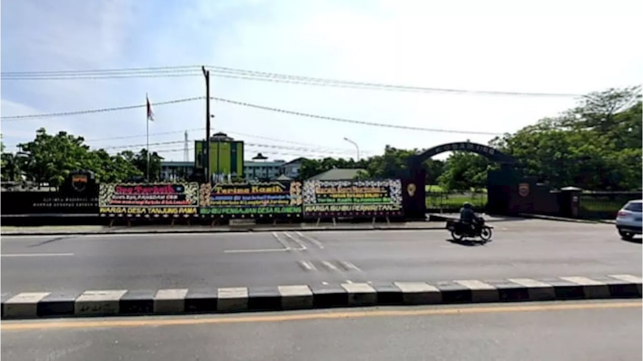 Masyarakat Medan Berikan Karangan Bunga untuk Kodam Bukit Barisan