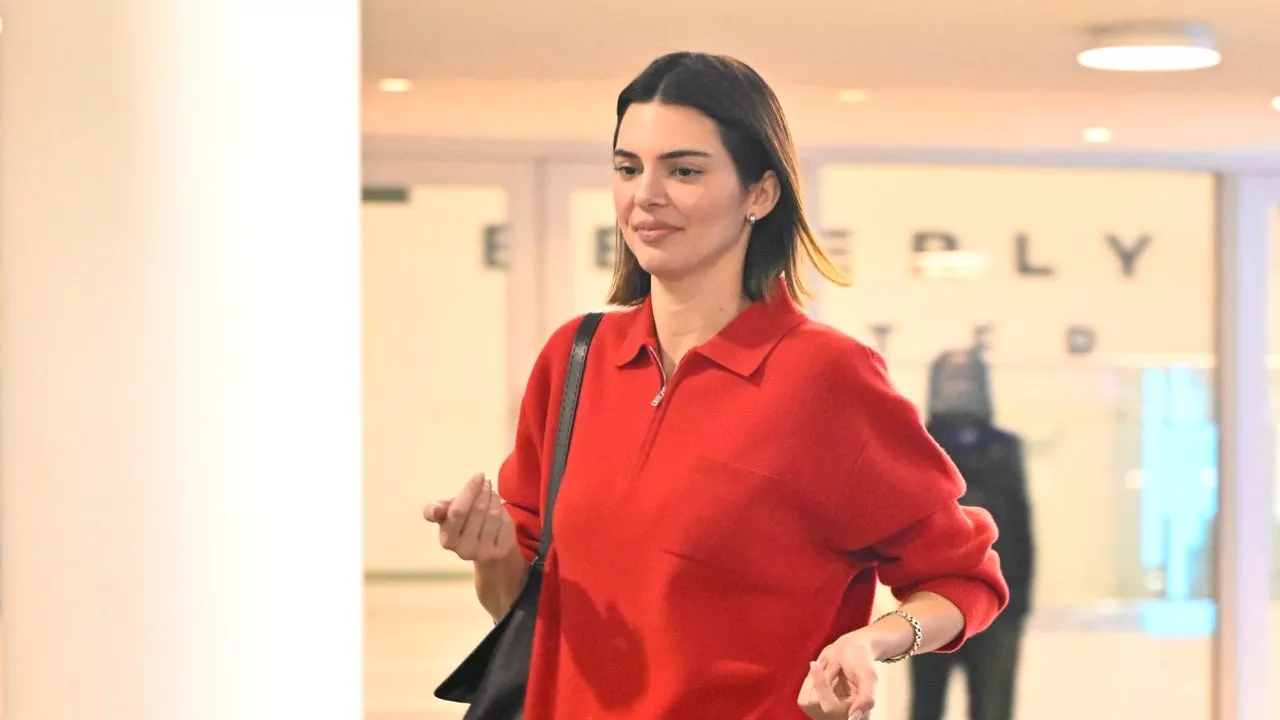 Kendall Jenner inicia el 2025 con una moda minimalista y práctica