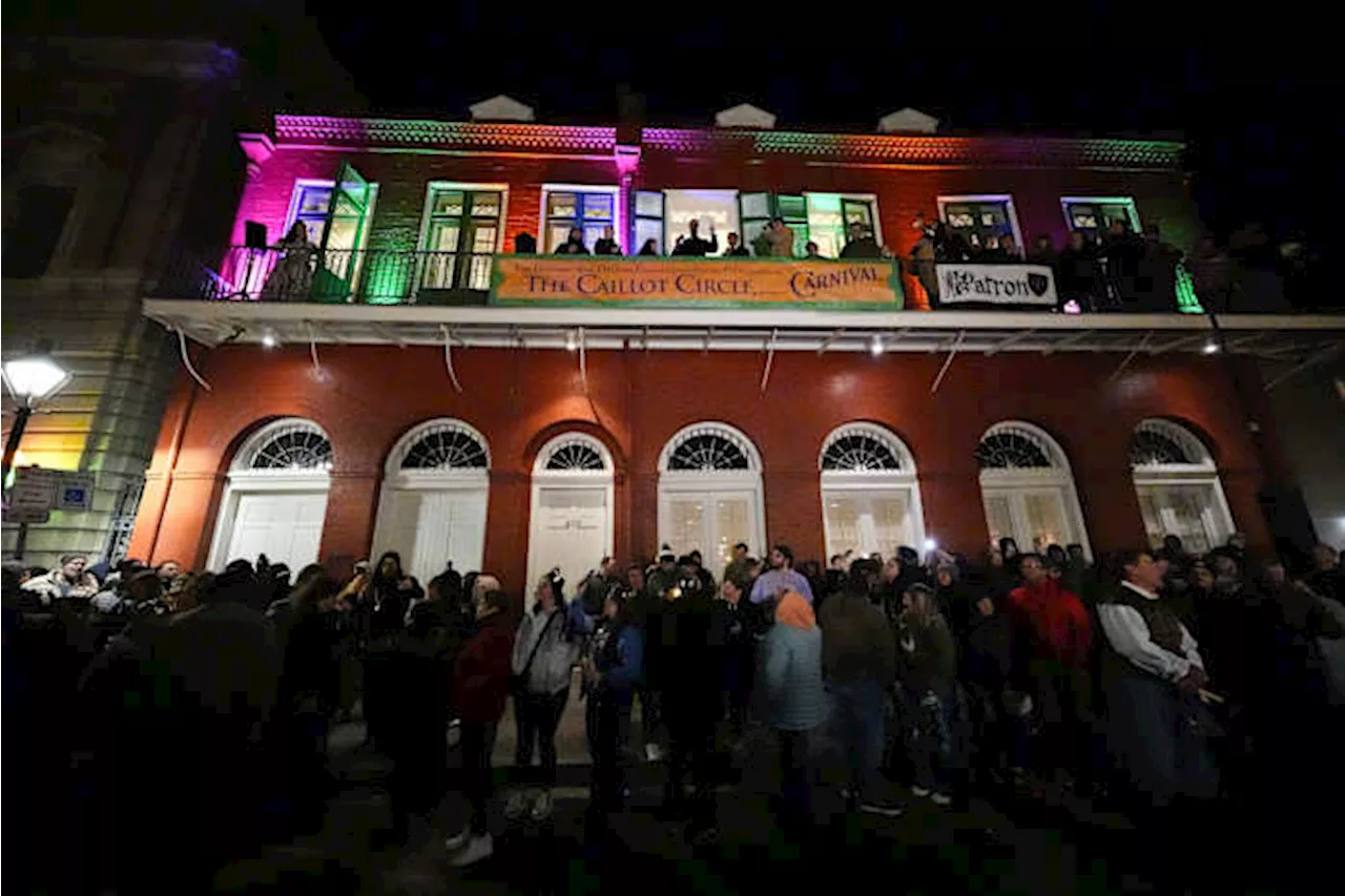 New Orleans holds 1st parade of Carnival season 5 days after deadly attack on Bourbon Street